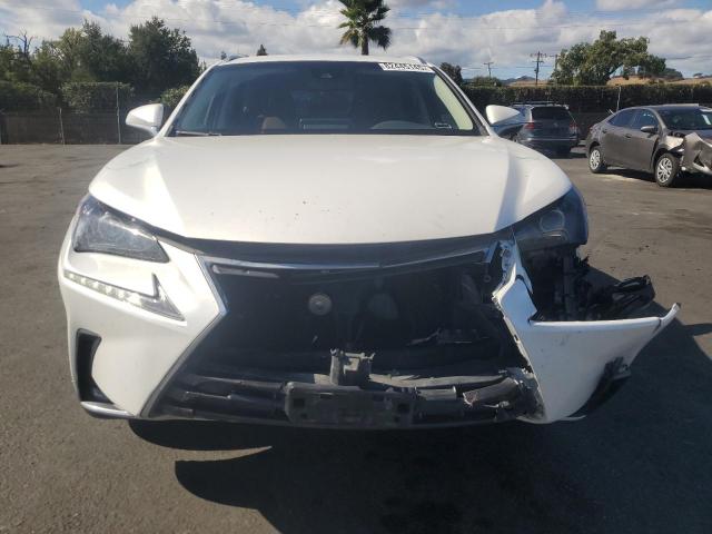 Lexus NX 300 Base Image 7