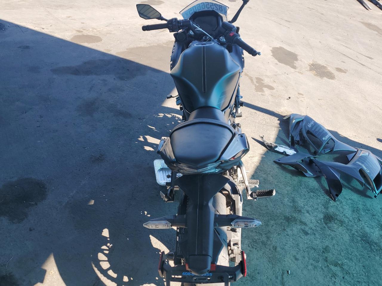 Kawasaki Ex650 P P Image 2