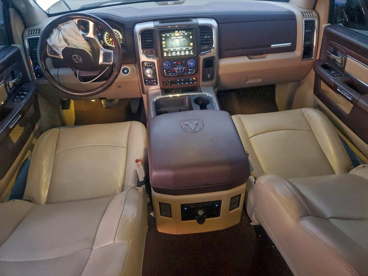 Ram 1500 Laramie Image 6