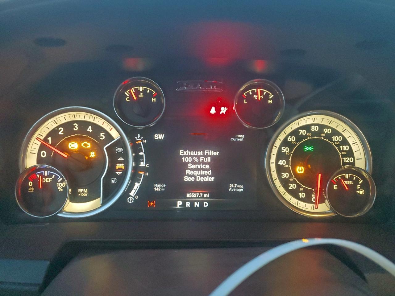 Ram 1500 Laramie Image 10