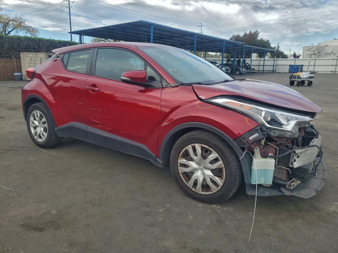 Toyota C-HR Xle Image 3