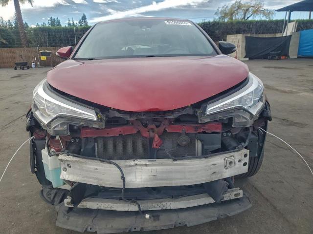 Toyota C-HR Xle Image 4