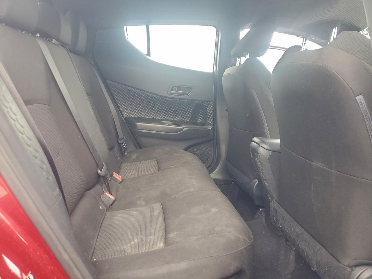 Toyota C-HR Xle Image 11