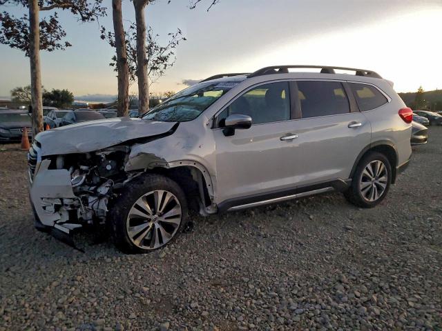  Salvage Subaru Ascent