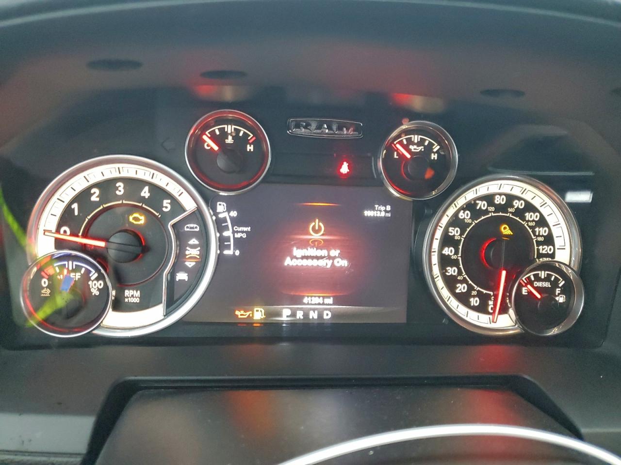 Ram 1500 Laramie Image 10