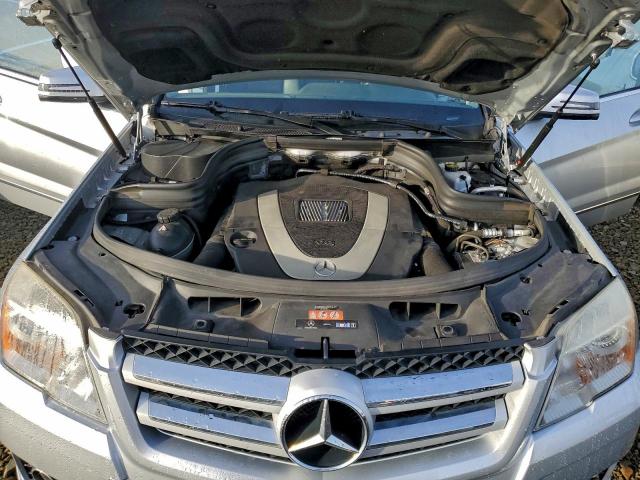 Mercedes-Benz GLK 350 4matic Image 11