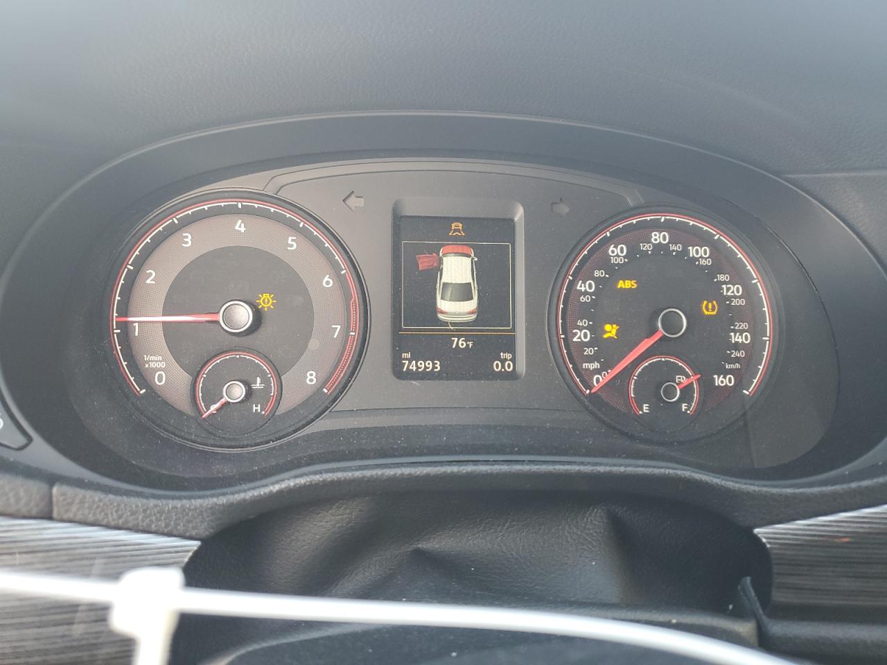 Volkswagen Passat R-line Image 3