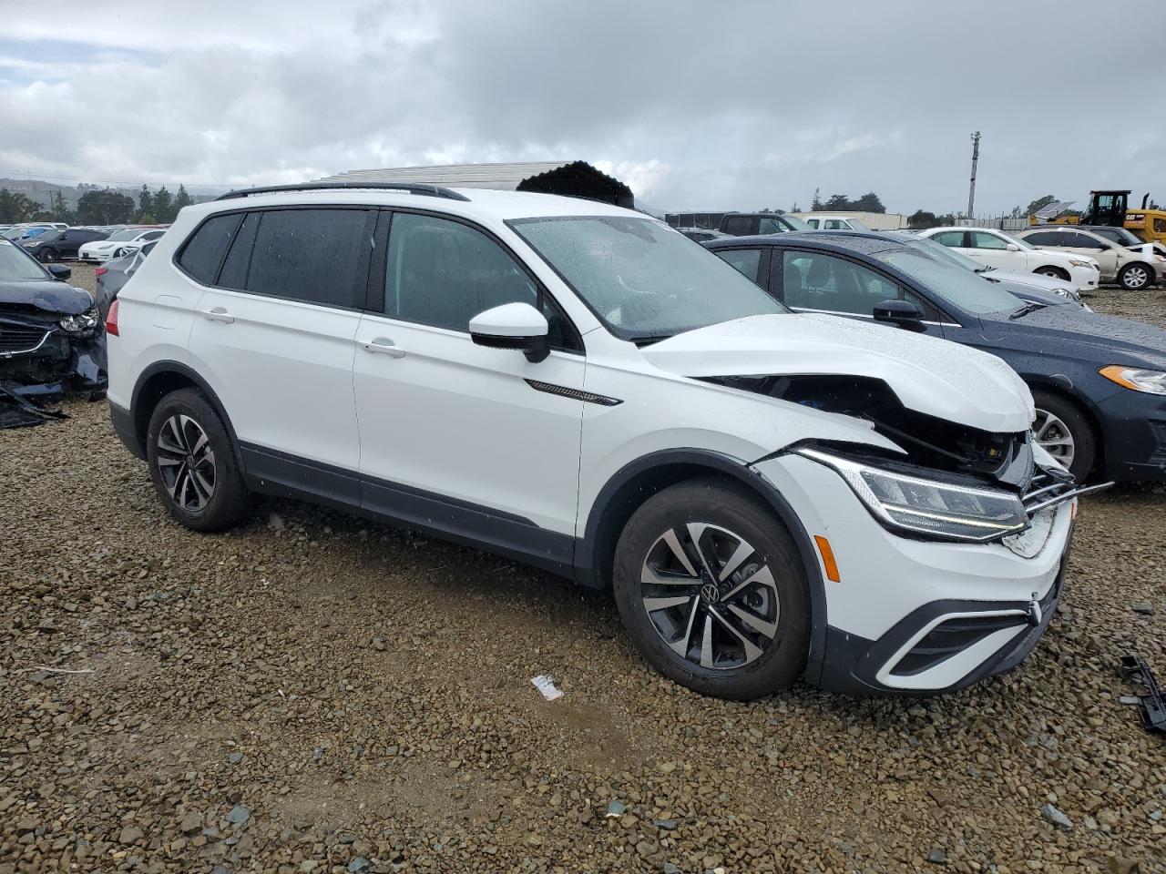 Volkswagen Tiguan S Image 13