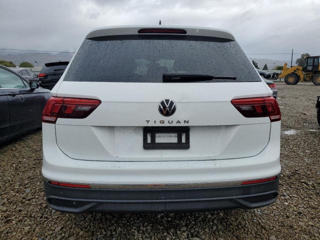 Volkswagen Tiguan S Image 2