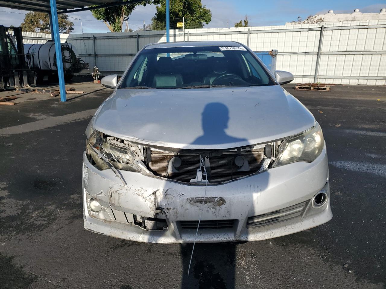 Toyota Camry L Image 7