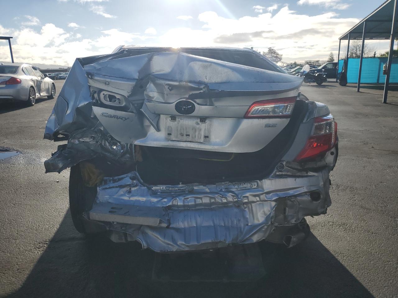 Toyota Camry L Image 6