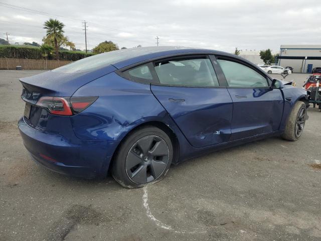 Tesla Model 3 Image 11