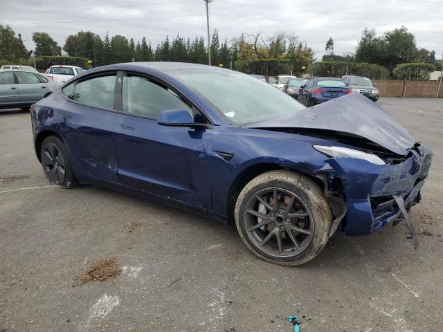 Tesla Model 3 Image 8