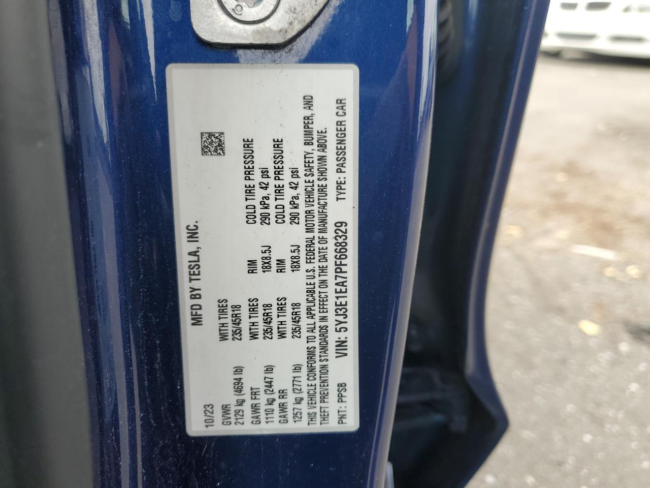 Tesla Model 3 Image 2