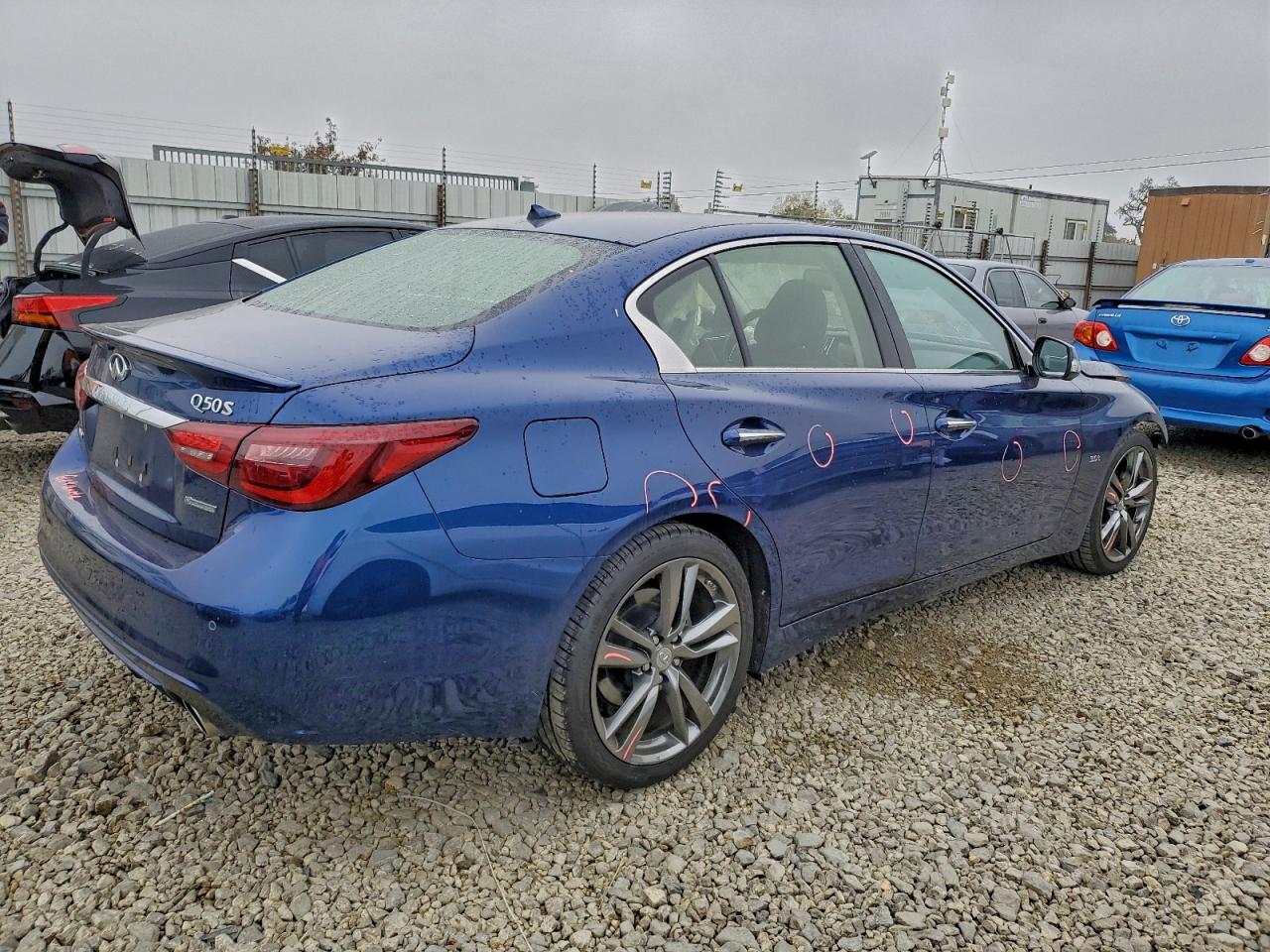 INFINITI Q50 Luxe Image 3