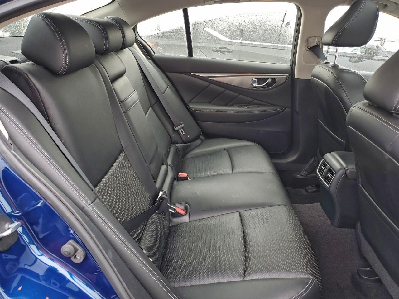 INFINITI Q50 Luxe Image 9