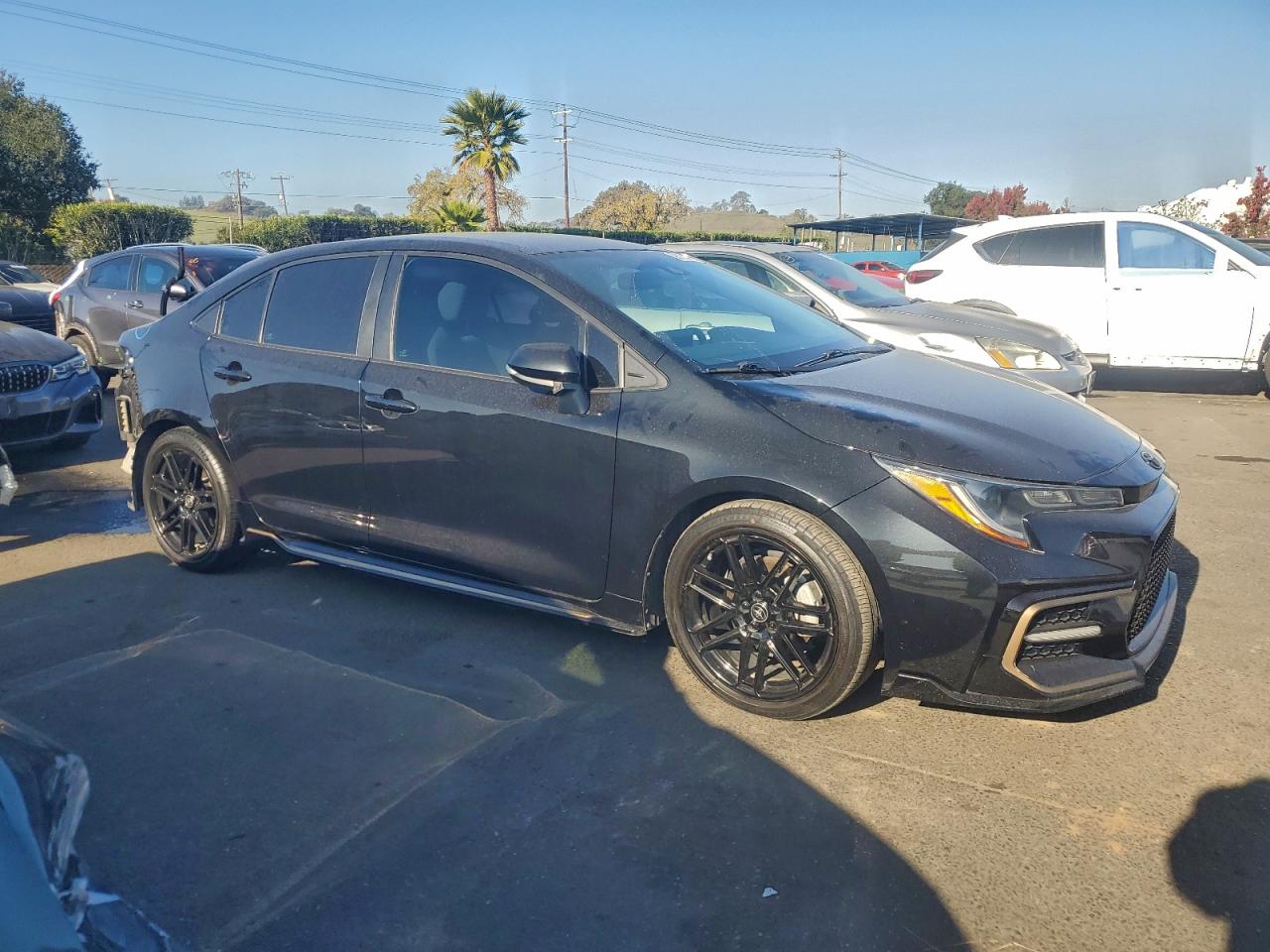 Toyota Corolla Se Image 10