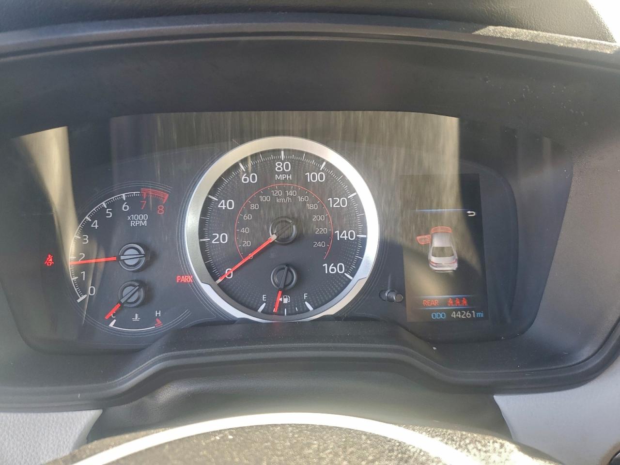 Toyota Corolla Se Image 9