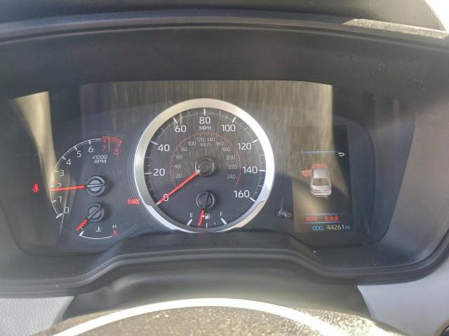 Toyota Corolla Se Image 9