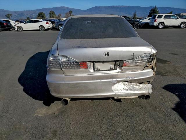 Honda Accord Lx Image 8