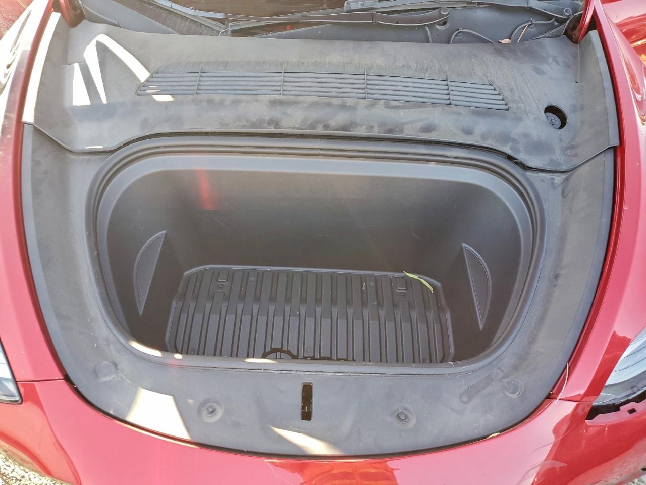 Tesla Model Y Image 11