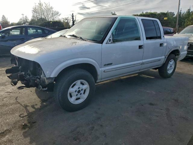  Salvage Chevrolet S-10