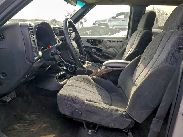 Chevrolet S-10 S10 Image 5