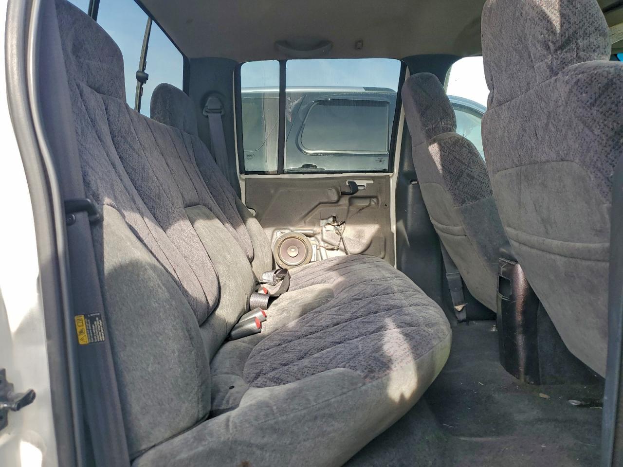 Chevrolet S-10 S10 Image 8