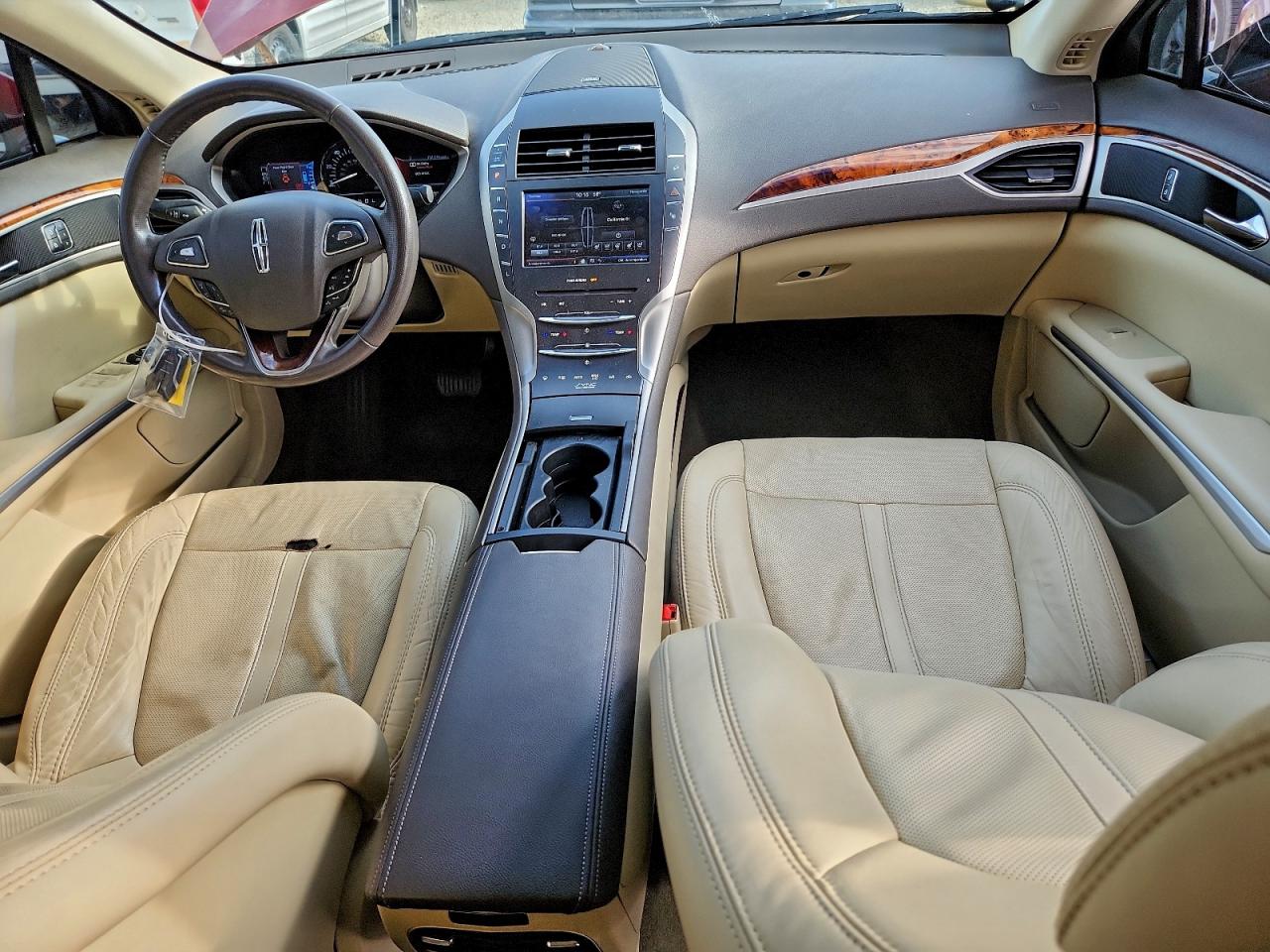 Lincoln MKZ Hybrid Image 12