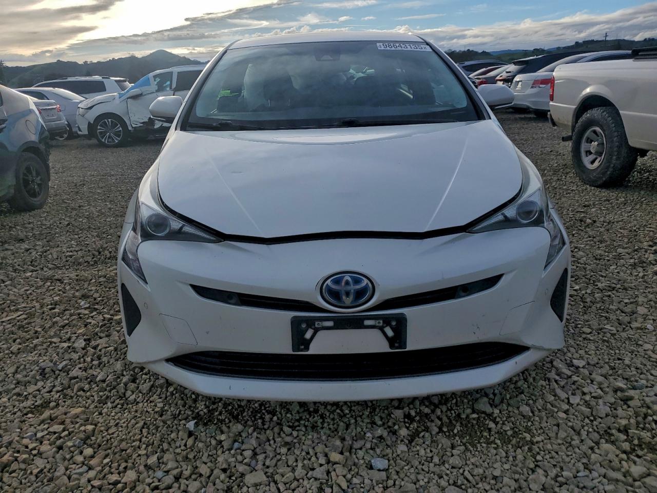 Toyota Prius Image 10