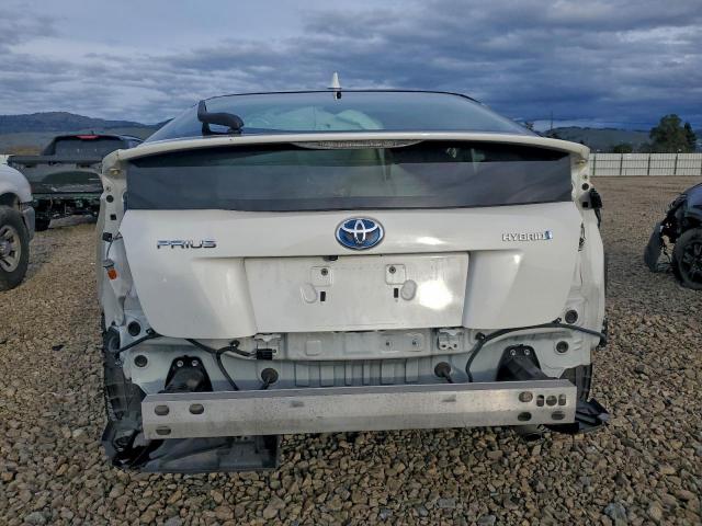 Toyota Prius Image 5
