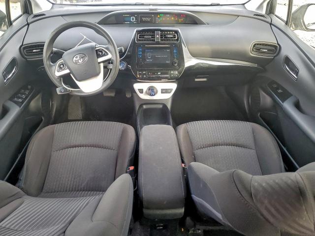 Toyota Prius Image 6