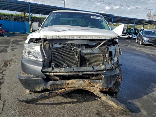 Ford F-150 Supercrew Image 12