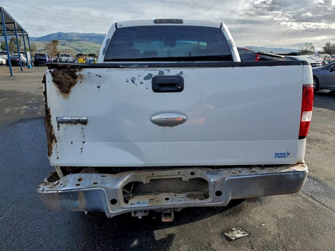 Ford F-150 Supercrew Image 8