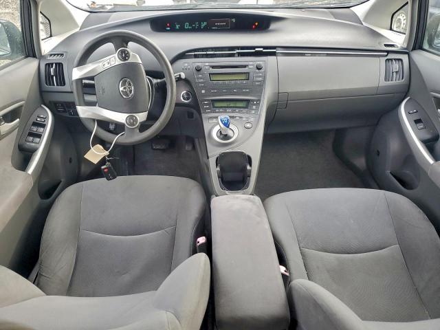 Toyota Prius Image 6