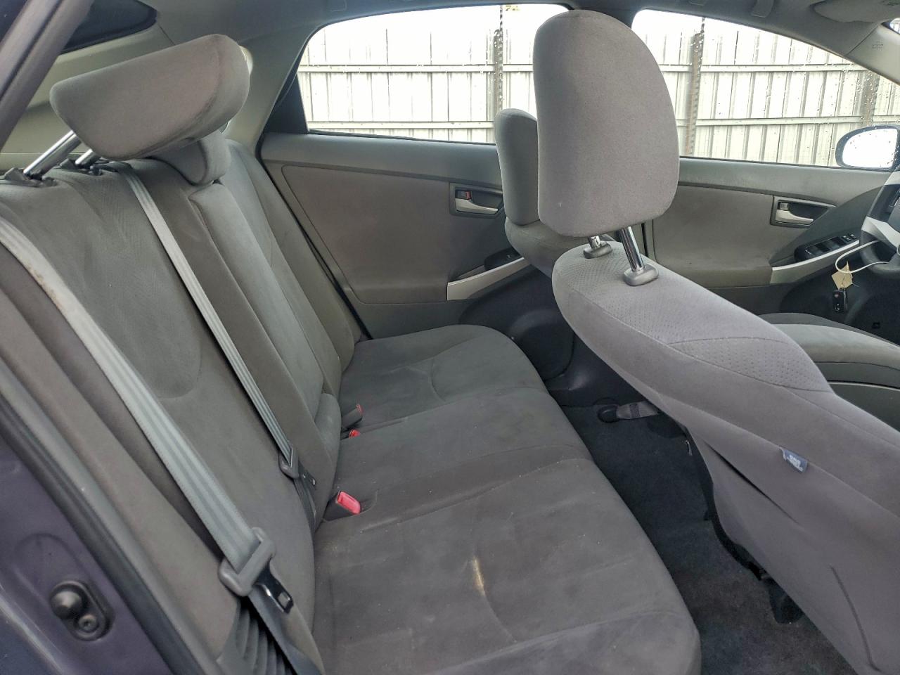 Toyota Prius Image 10