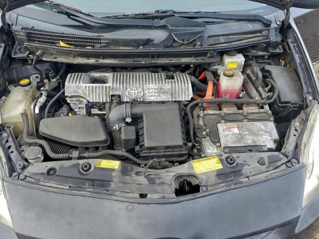 Toyota Prius Image 11