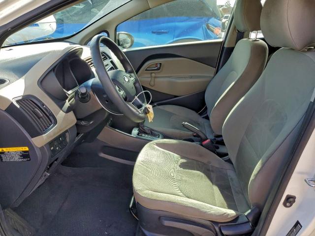 Kia Rio Lx Image 8