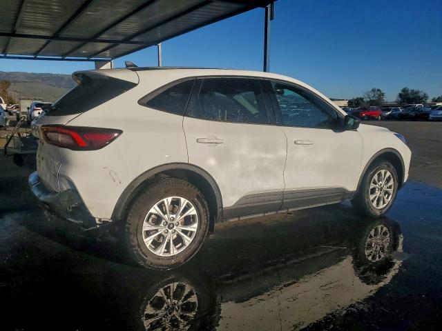 Ford Escape Active Image 4