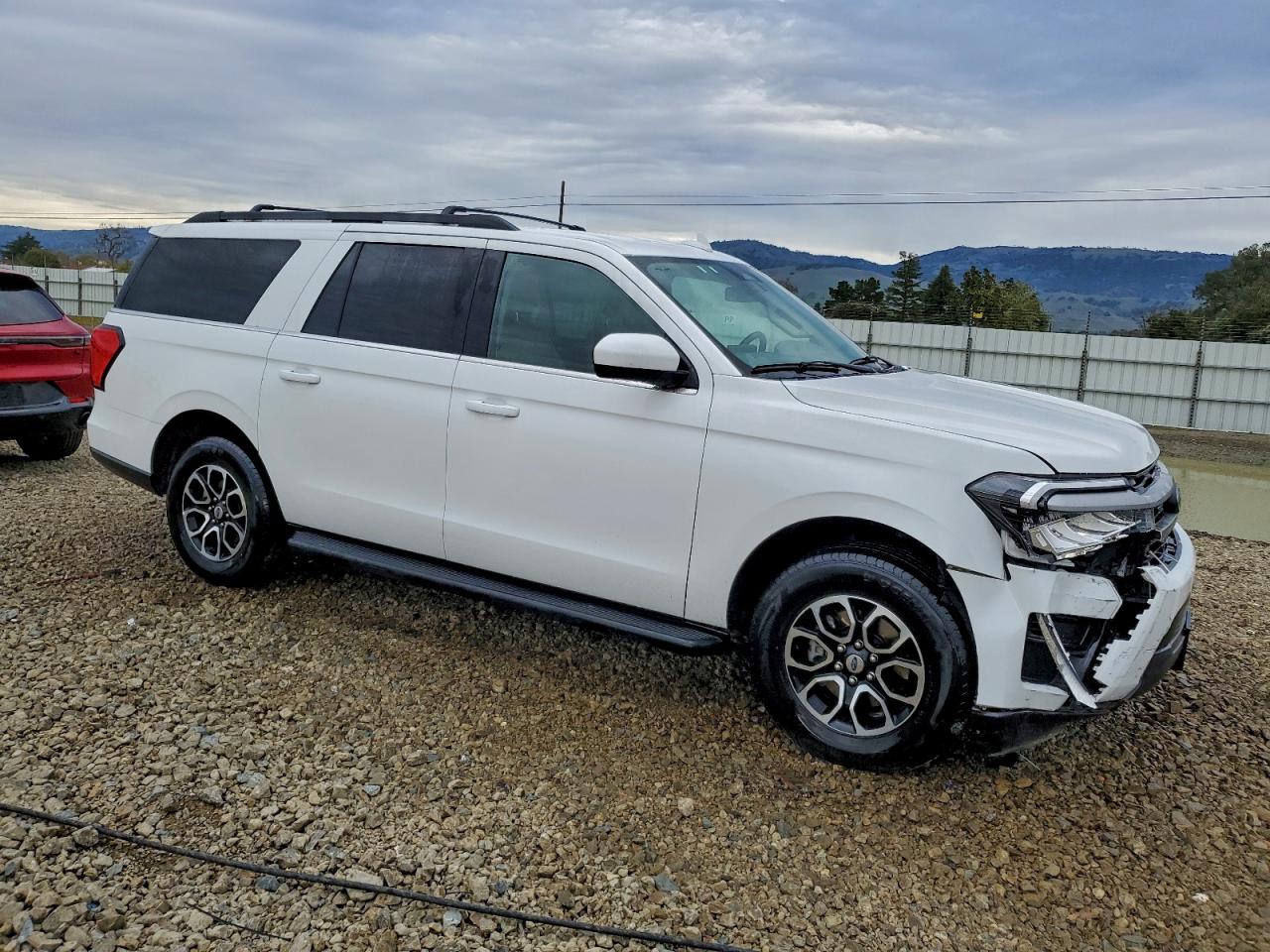 Ford Expedition Max Xlt Image 13