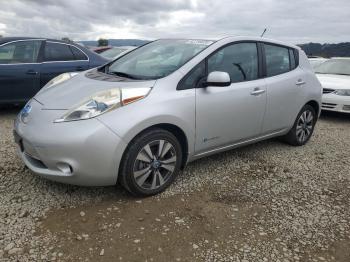  Salvage Nissan LEAF