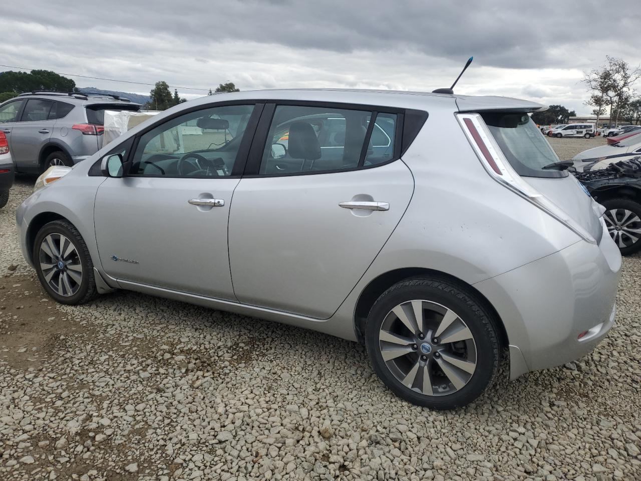 Nissan LEAF S Image 6
