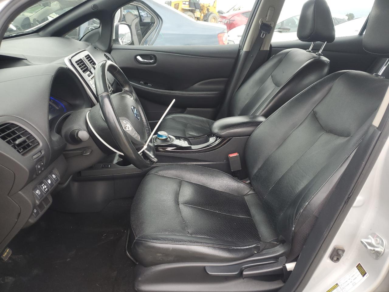 Nissan LEAF S Image 5