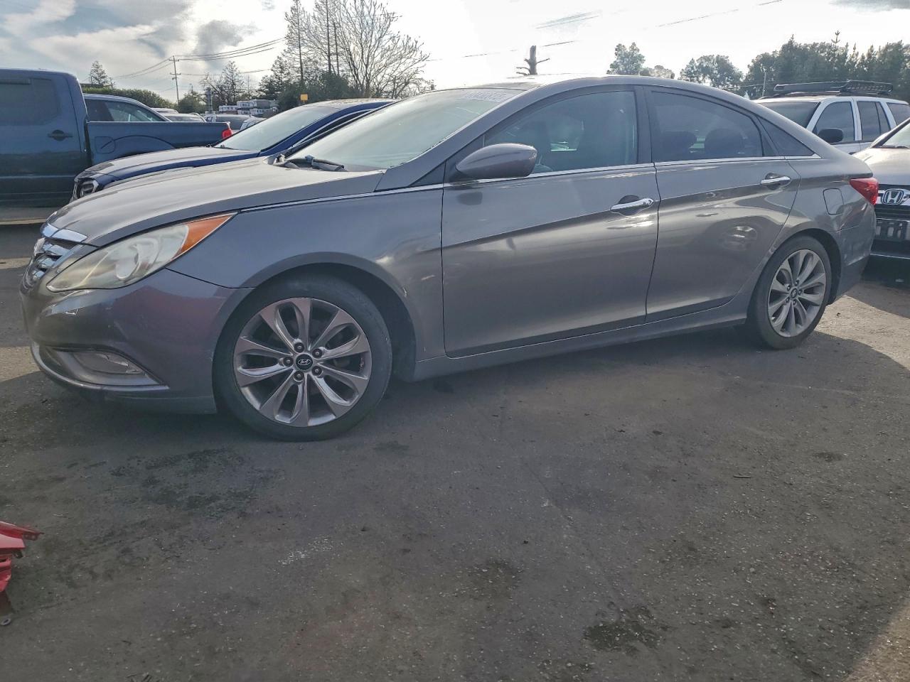 Hyundai SONATA Se Image 1