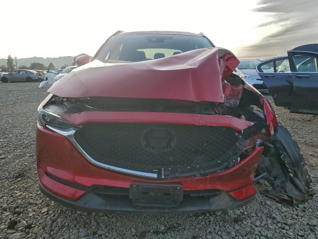 Mazda Cx Grand Touring Image 2