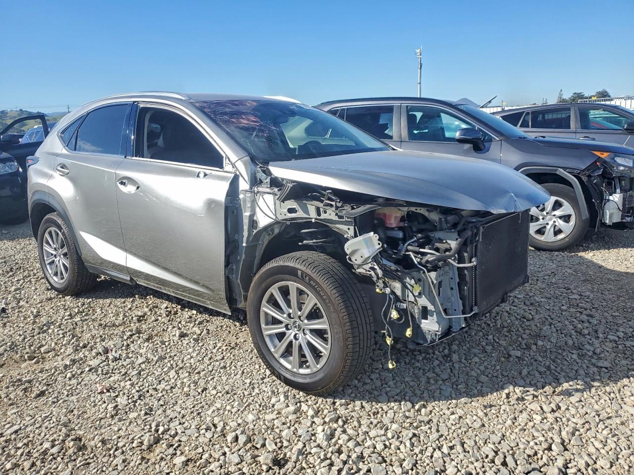 Lexus NX 300 Base Image 2