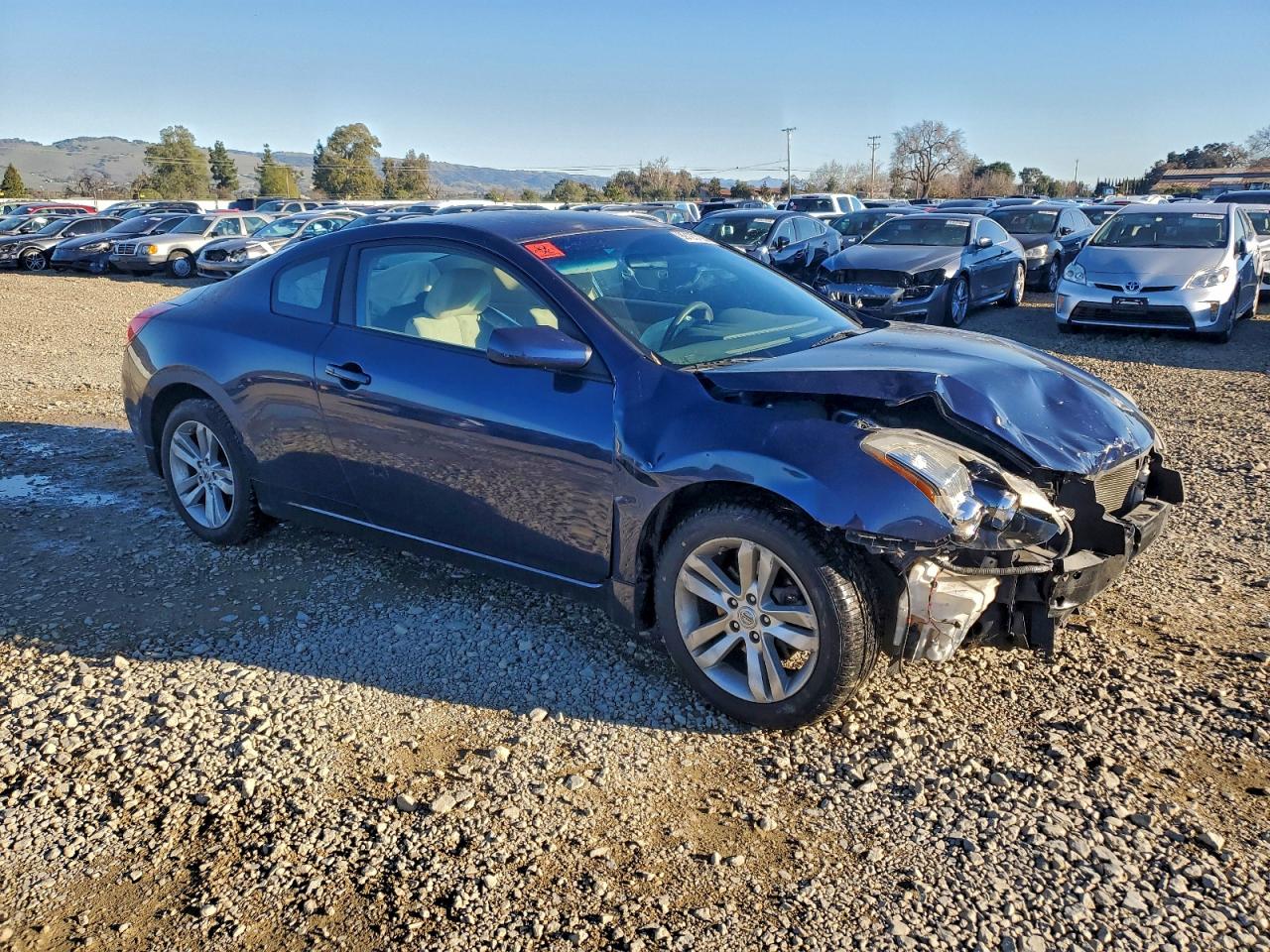 Nissan Altima S Image 3