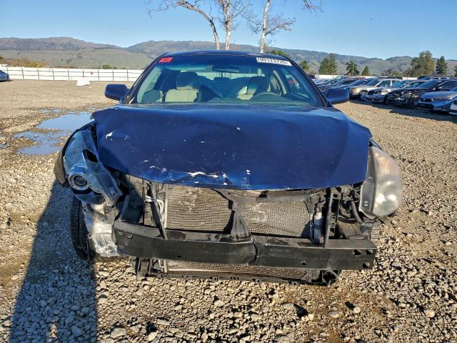 Nissan Altima S Image 8