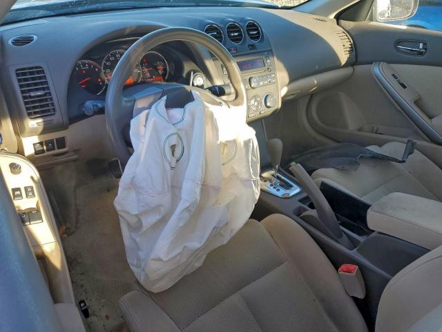 Nissan Altima S Image 6