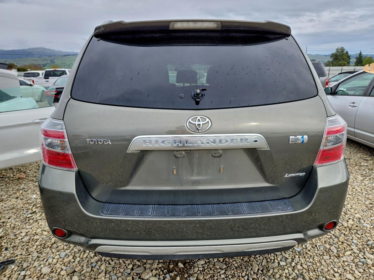 Toyota Highlander Hybrid Limited Image 13